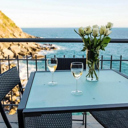 Il Ciasso Romantic Seafront Escape เวอนาซซา ภายนอก รูปภาพ