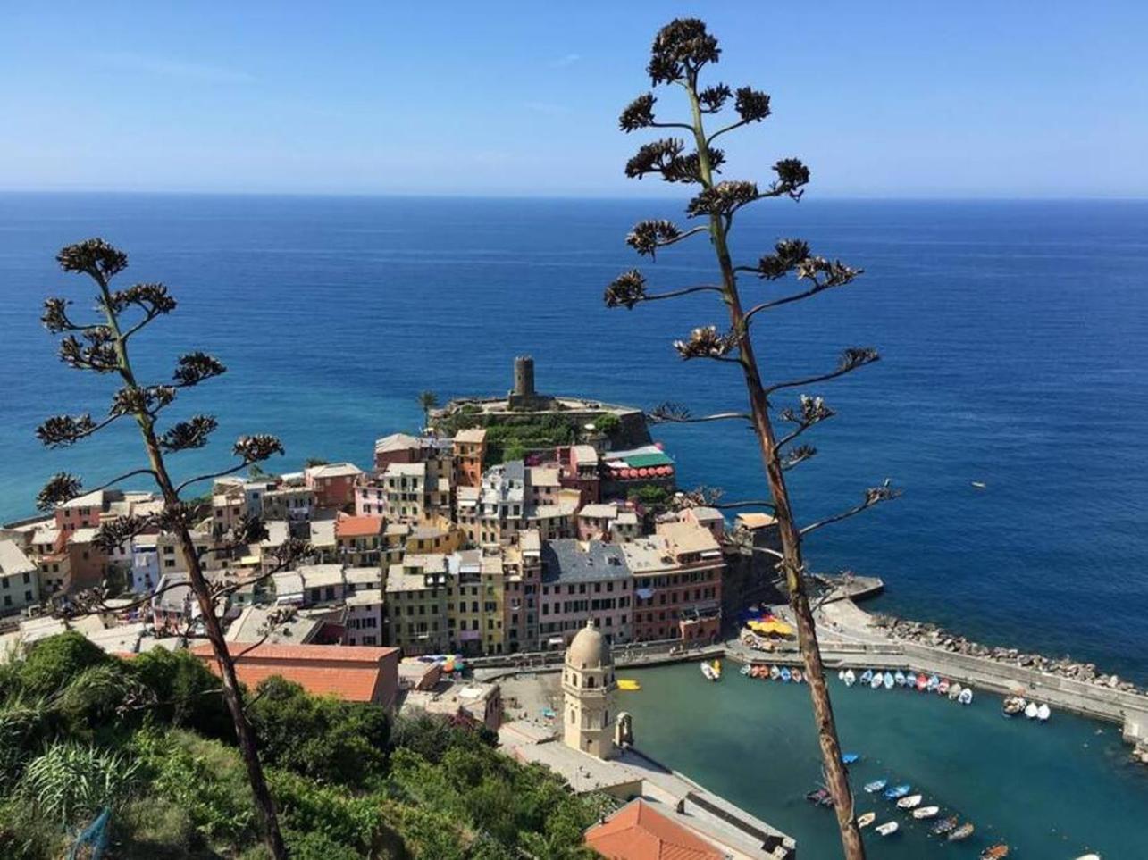 Il Ciasso Romantic Seafront Escape เวอนาซซา ภายนอก รูปภาพ